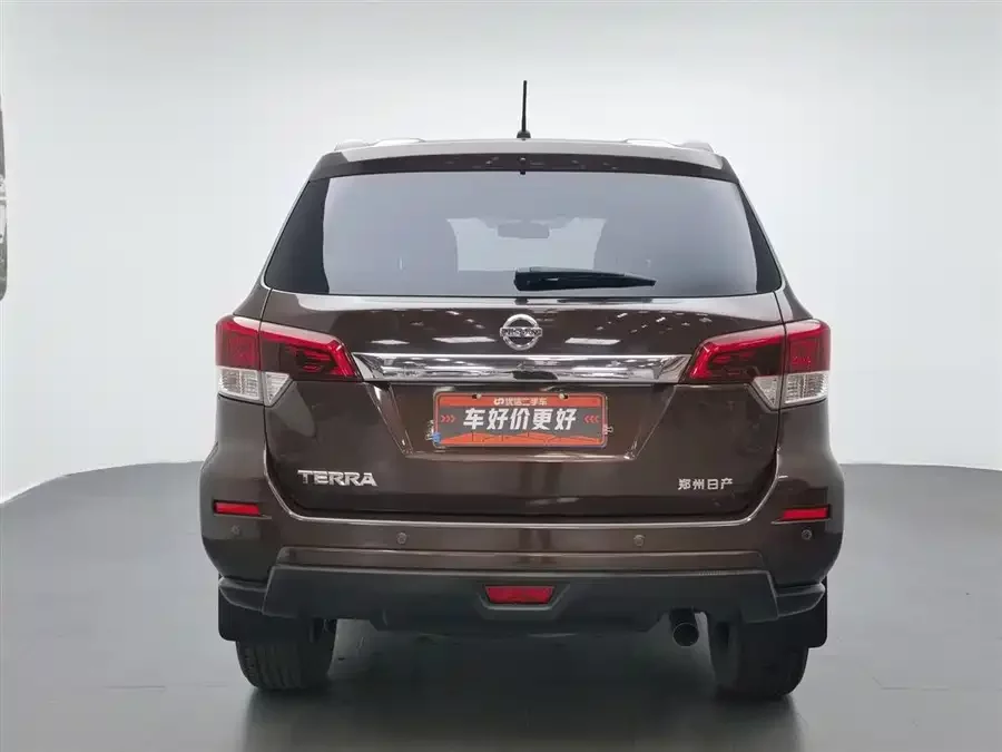 Nissan Terra