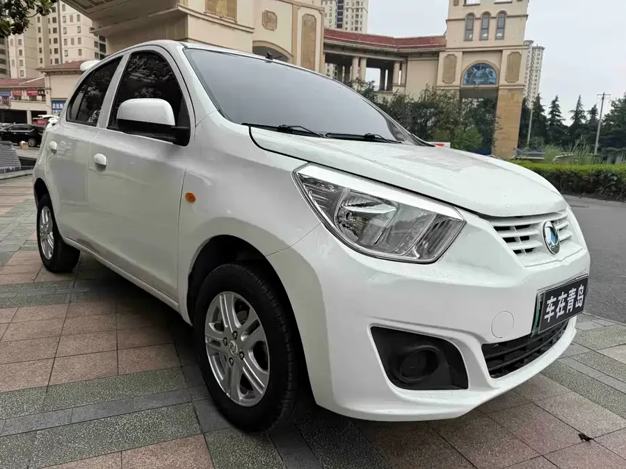 Dongfeng Junfeng ER30