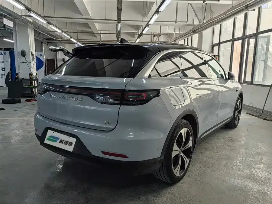 Leapmotor C11
