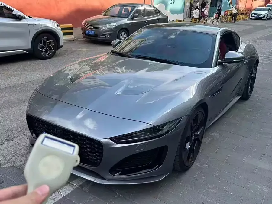 Jaguar F-TYPE