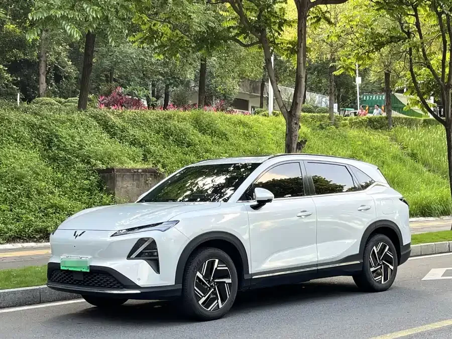 Wuling Starlight S