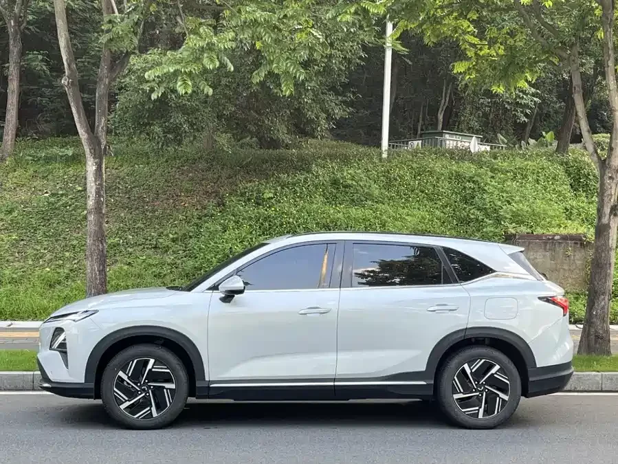 Wuling Starlight S