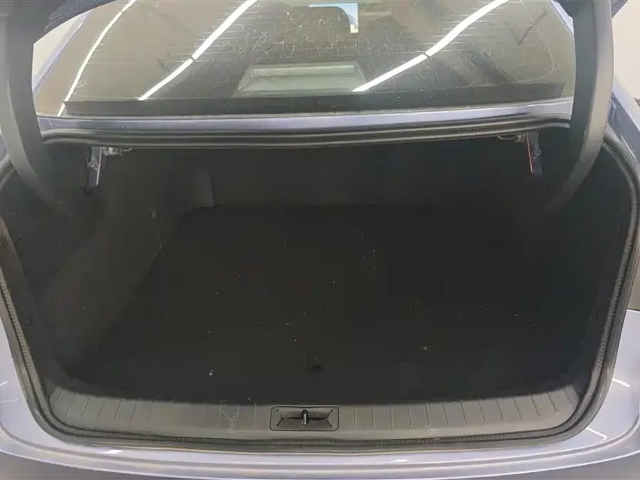Nissan N6