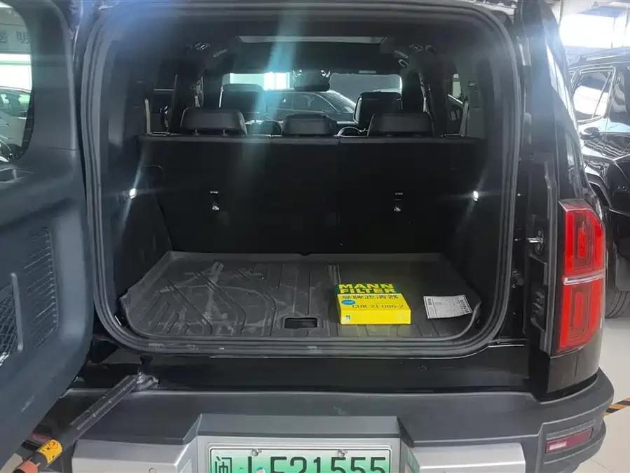 BYD Leopard Leopard 5