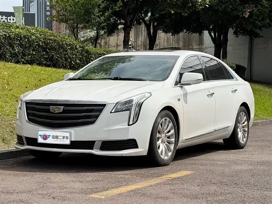 Cadillac XTS