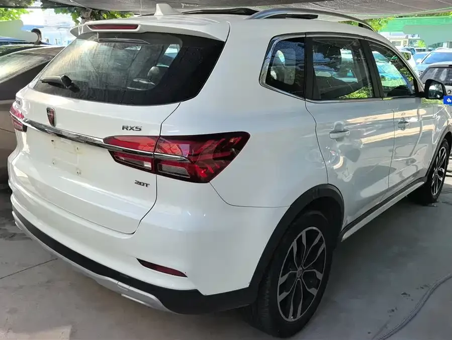 Roewe RX5