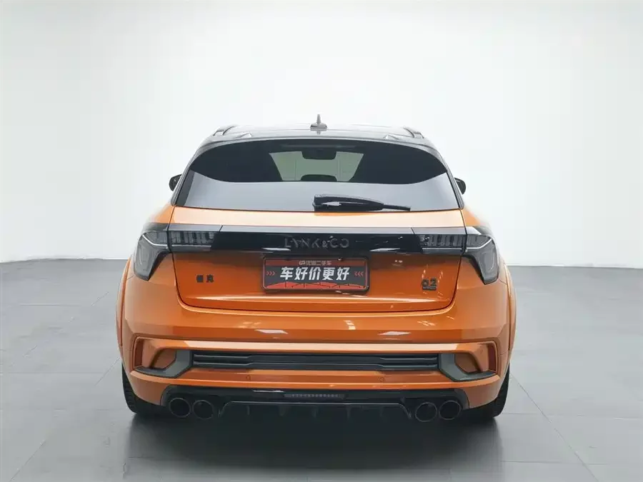 Lynk & Co 02 Hatchback
