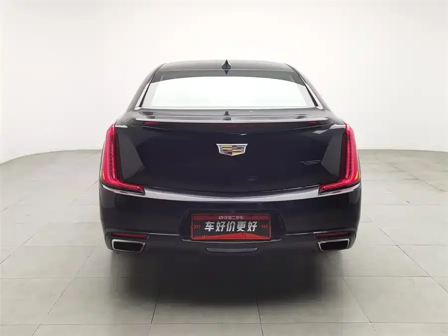 Cadillac XTS