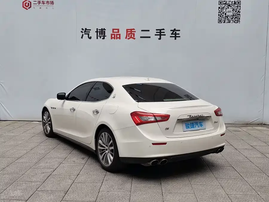 Maserati Ghibli