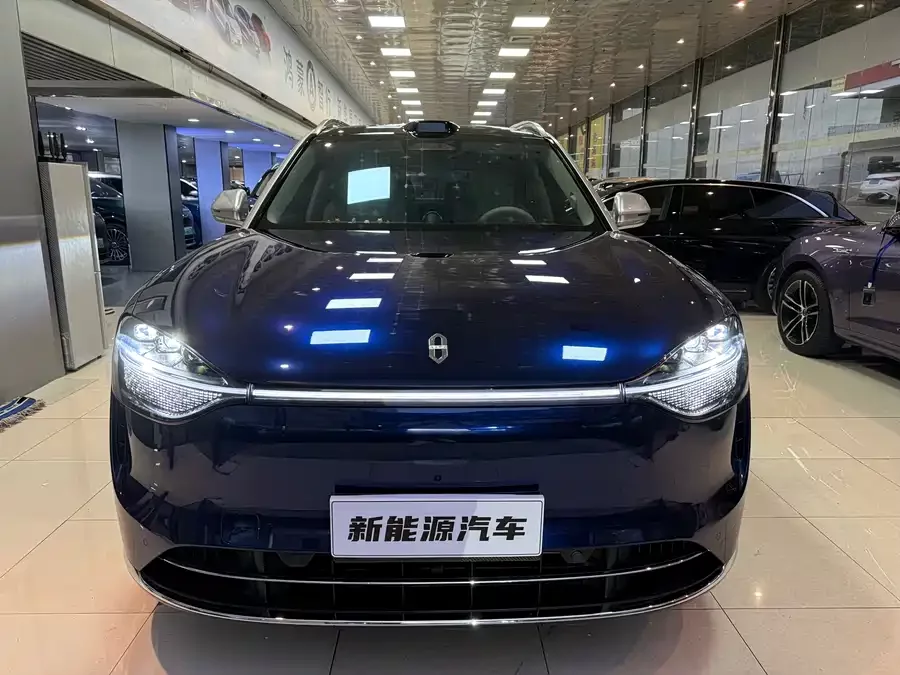AITO Wenjie M9