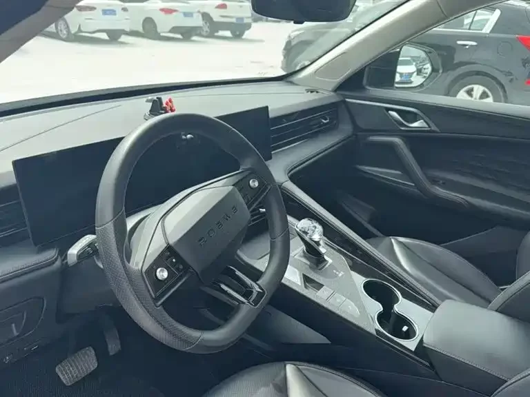 Roewe RX5