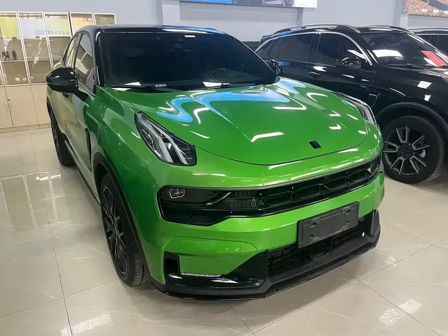 Lynk & Co 05