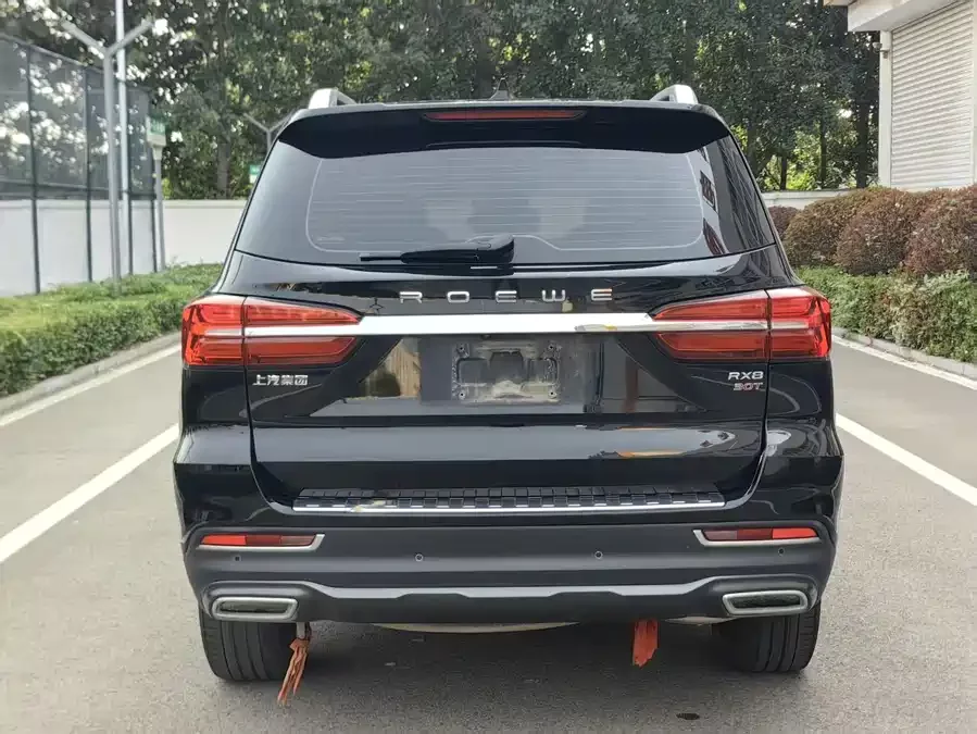 Roewe RX8