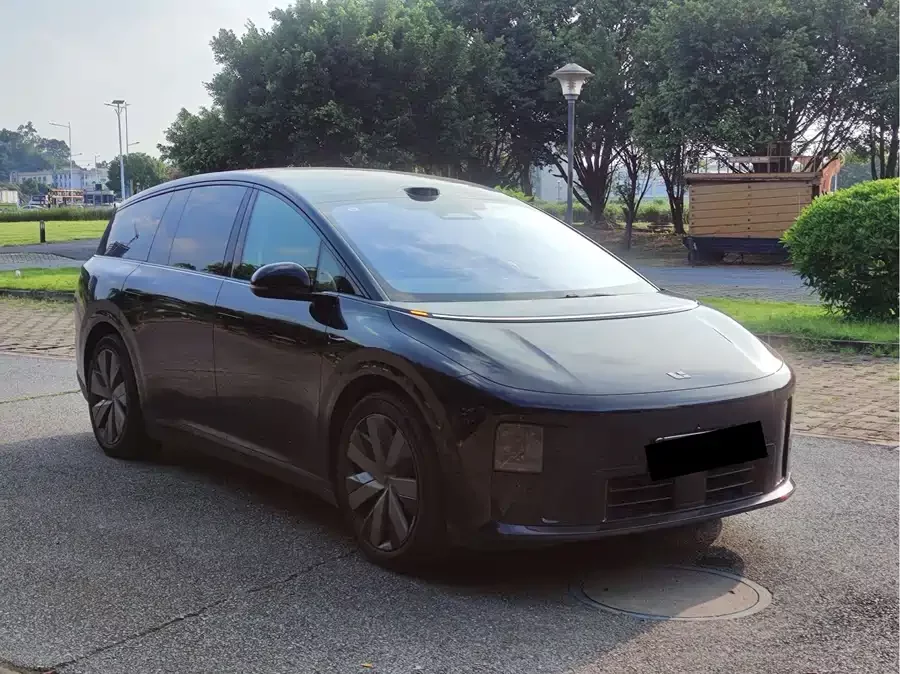 Li Ideal i8