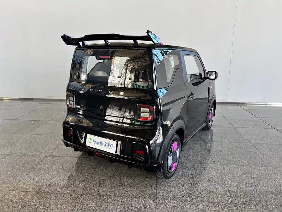 Geely Panda