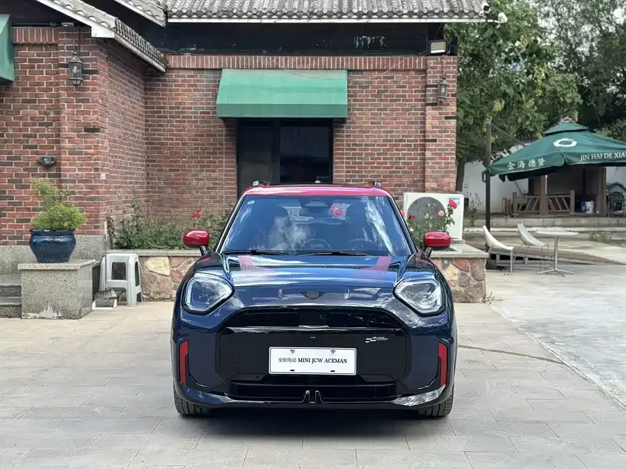 MINI electric  JCW ACEMAN