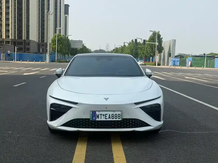 NETA Nezha S