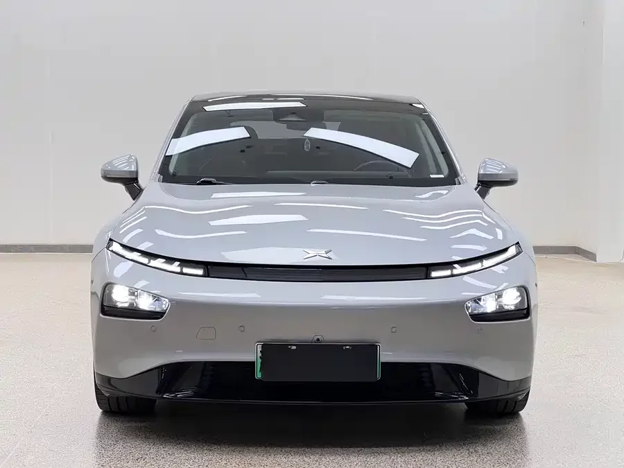 Xpeng P7