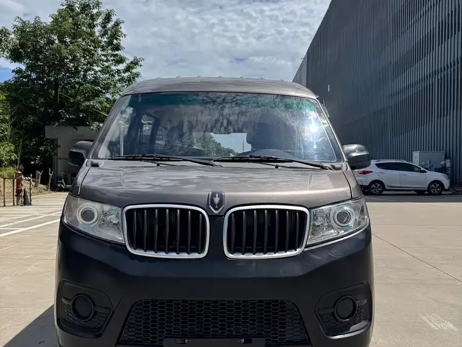 Jinbei Hiace X30
