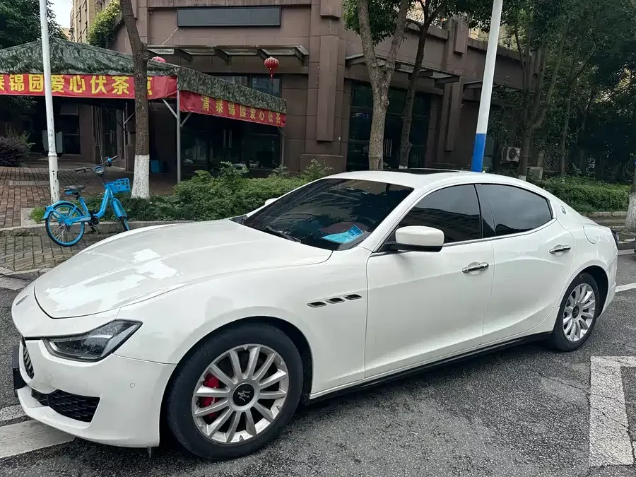Maserati Ghibli