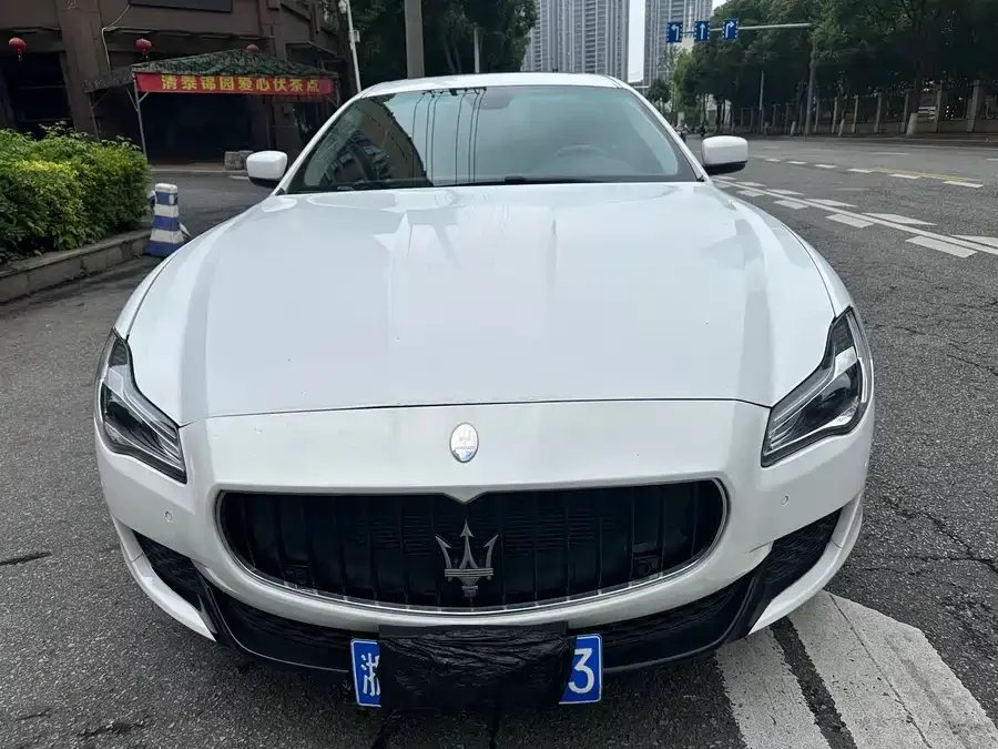 Maserati President