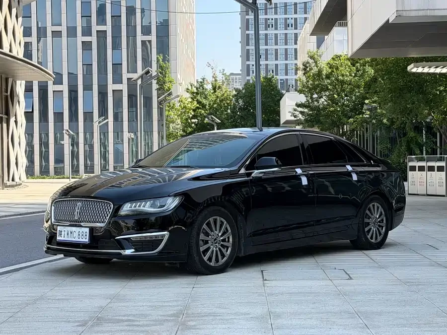 Lincoln MKZ