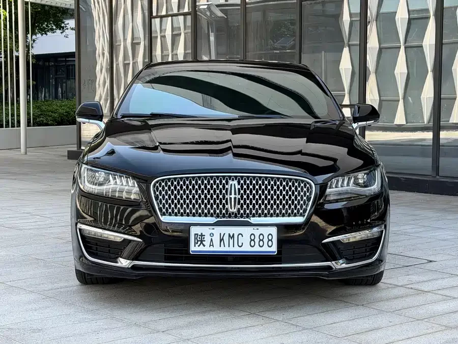 Lincoln MKZ