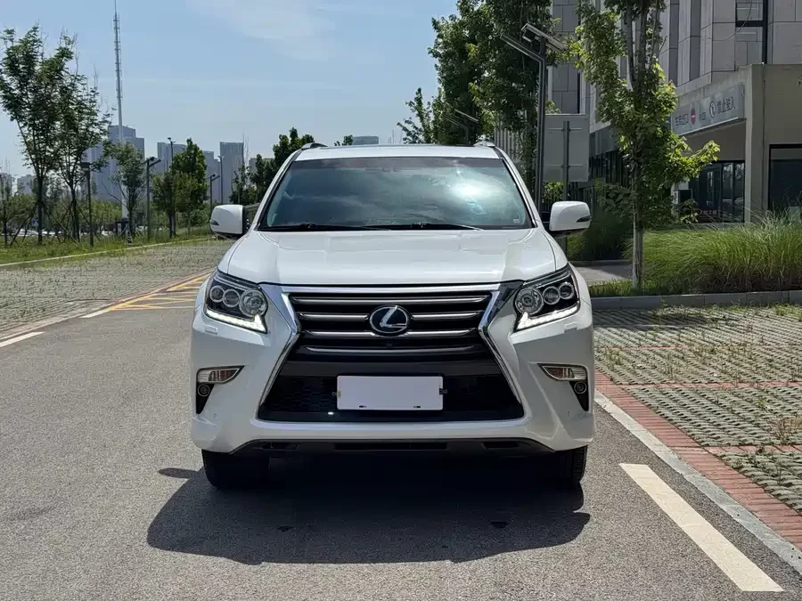Lexus GX