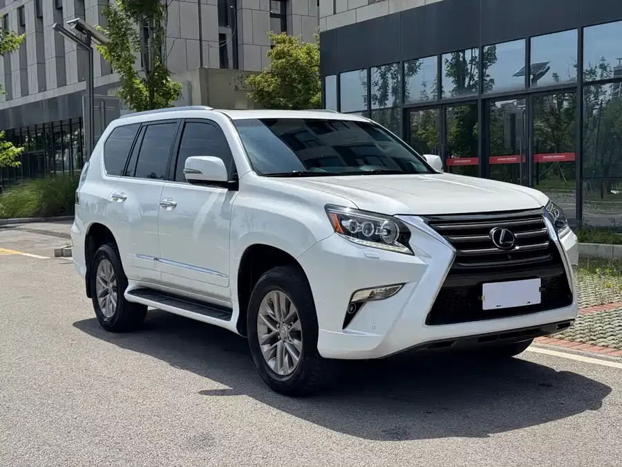 Lexus GX