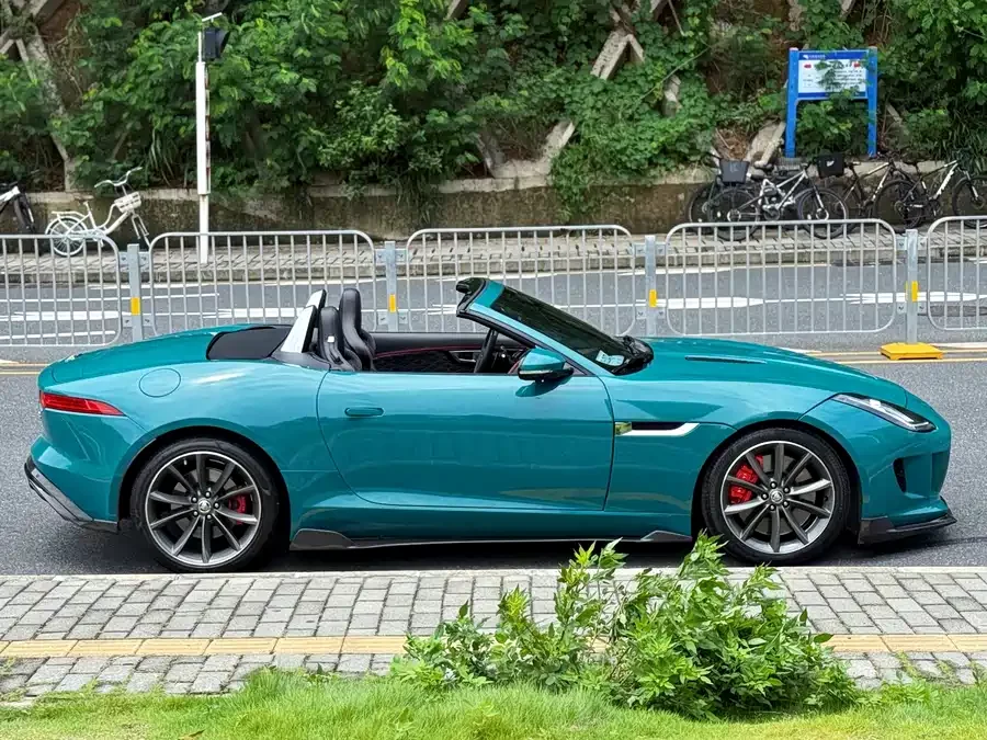 Jaguar F-TYPE