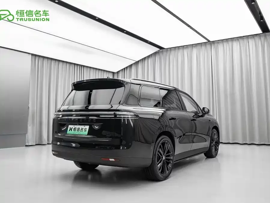 Leapmotor C16