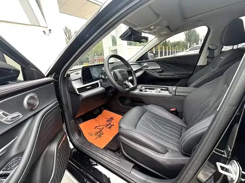 Chery Arrizo 8