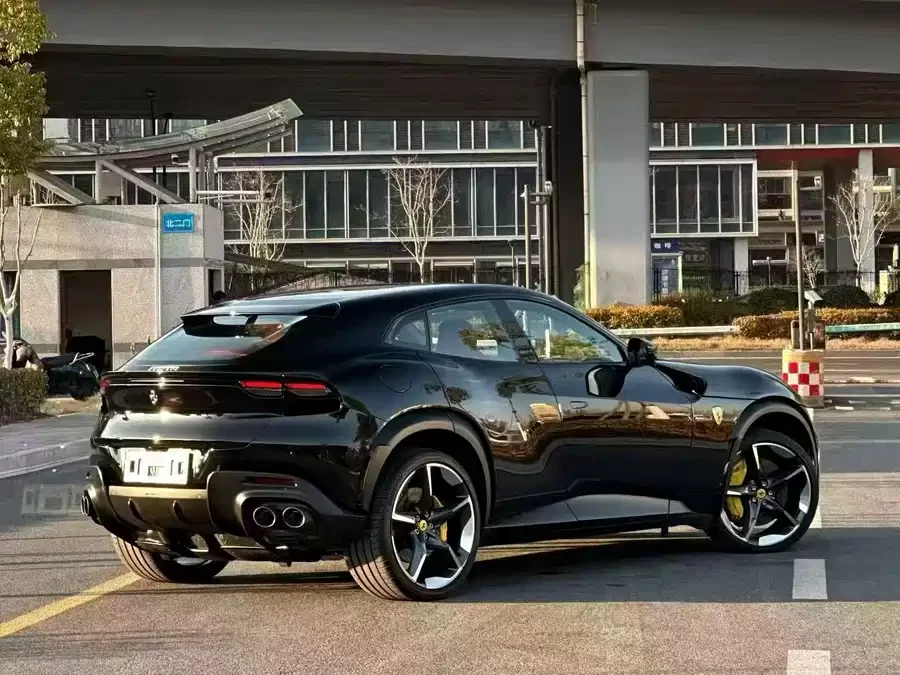Ferrari Purosangue