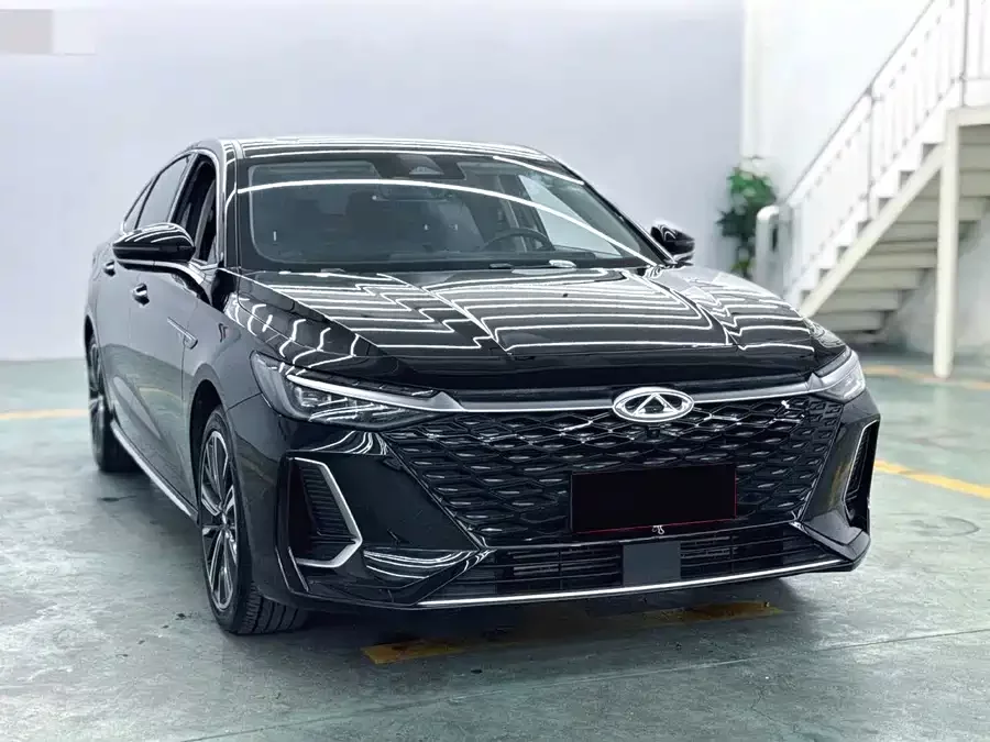 Chery Arrizo 8