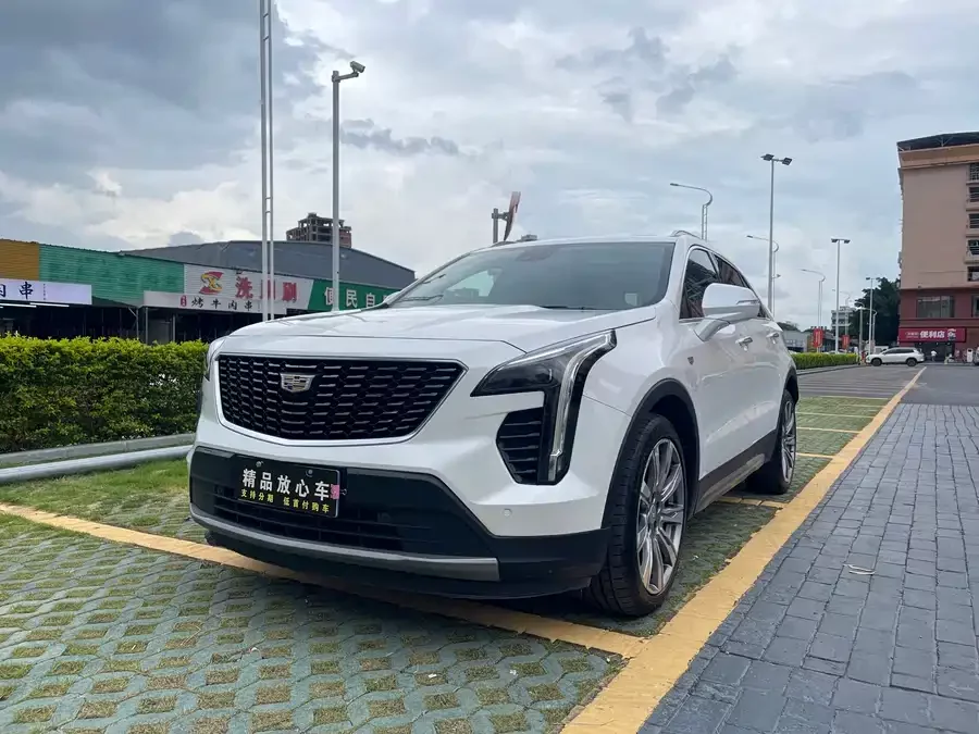 Cadillac XT4