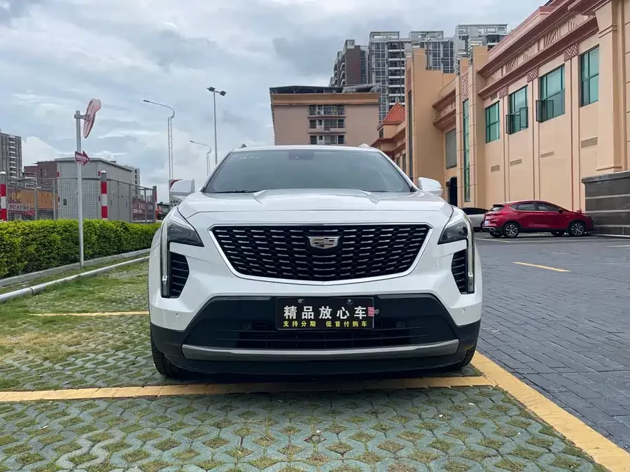 Cadillac XT4