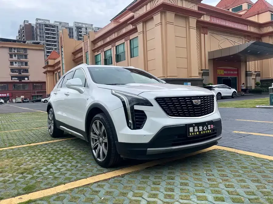Cadillac XT4