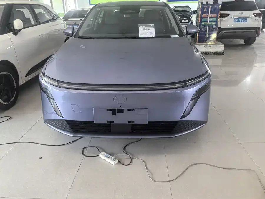 Nissan N6