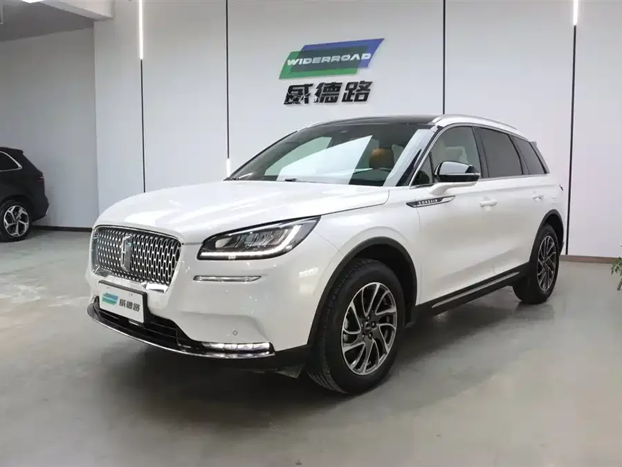Lincoln Adventurer