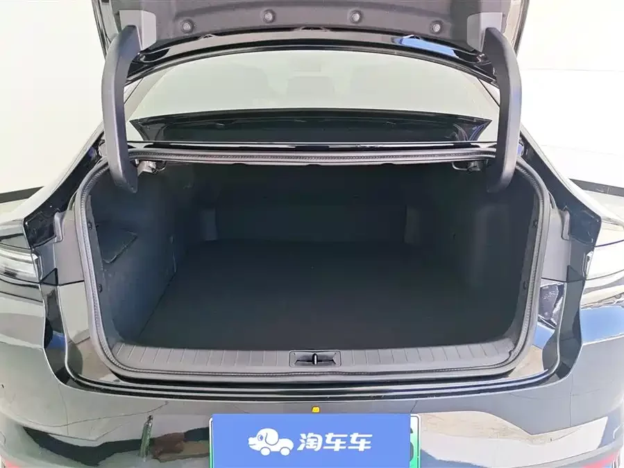 Nissan N6