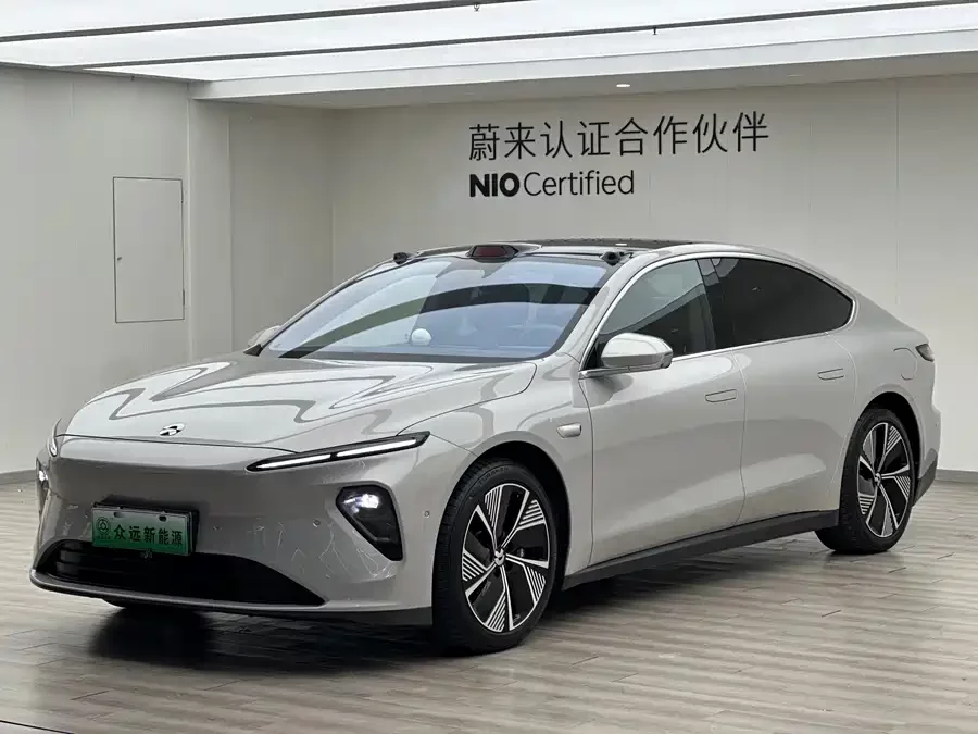 NIO ET7