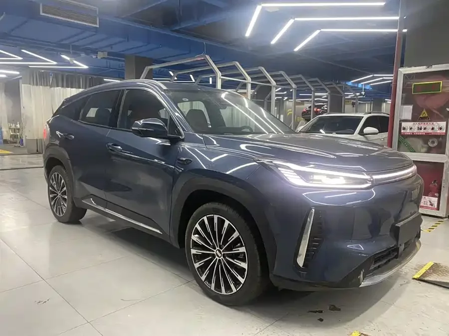 Geely Galaxy M7