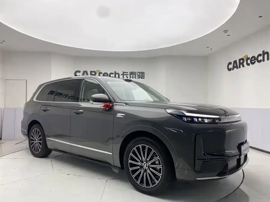 Geely Galaxy M9