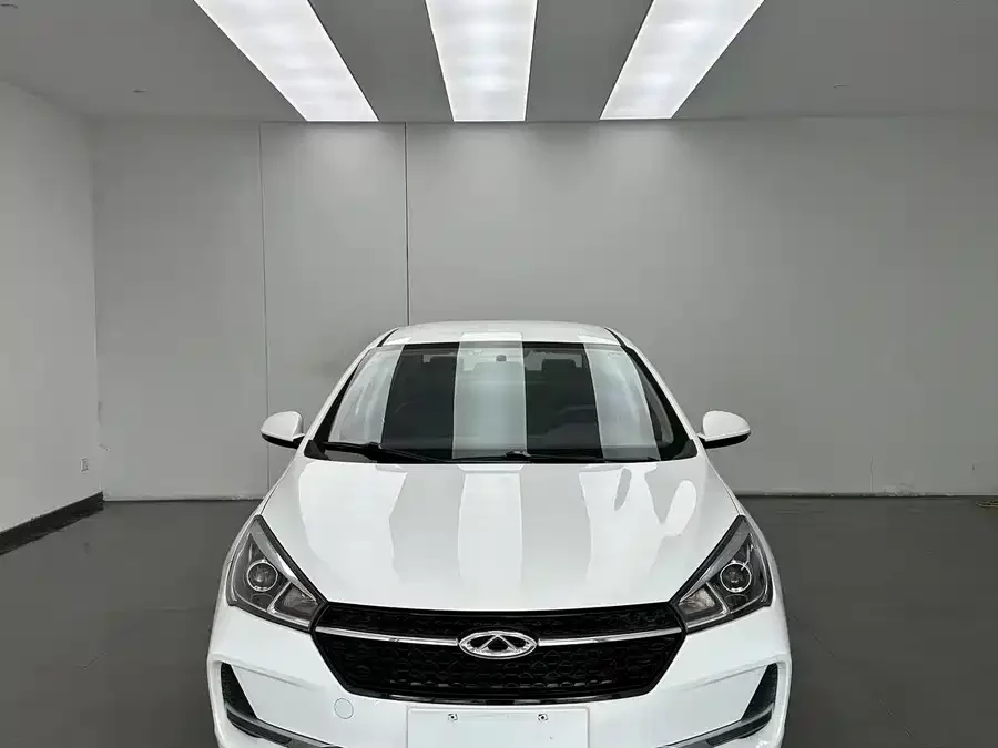 Chery Arrizo 5