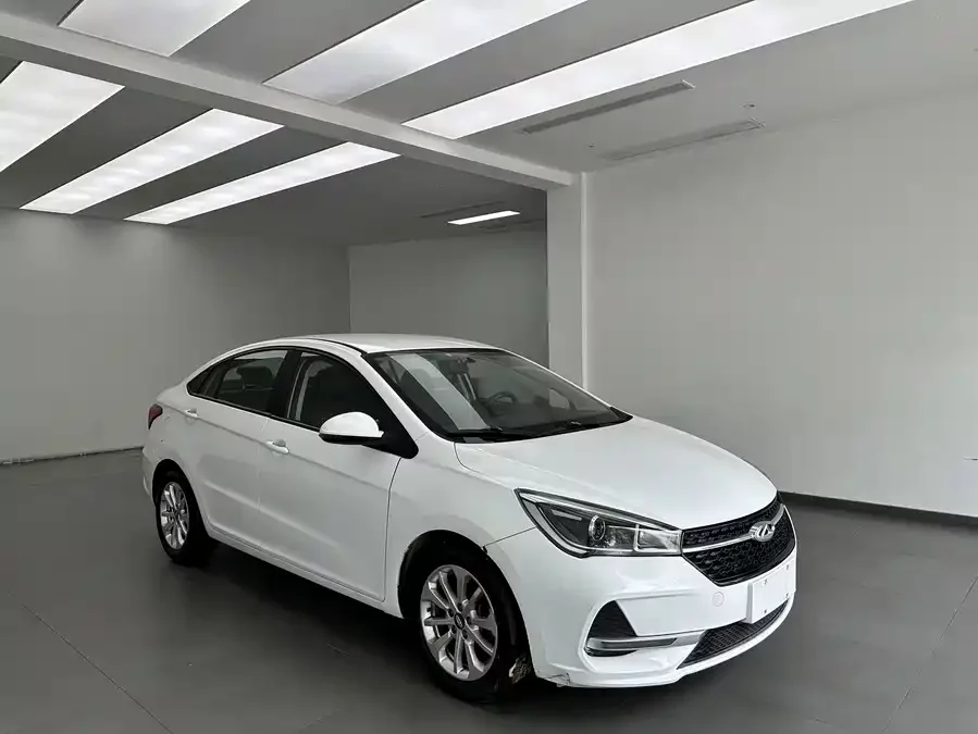 Chery Arrizo 5