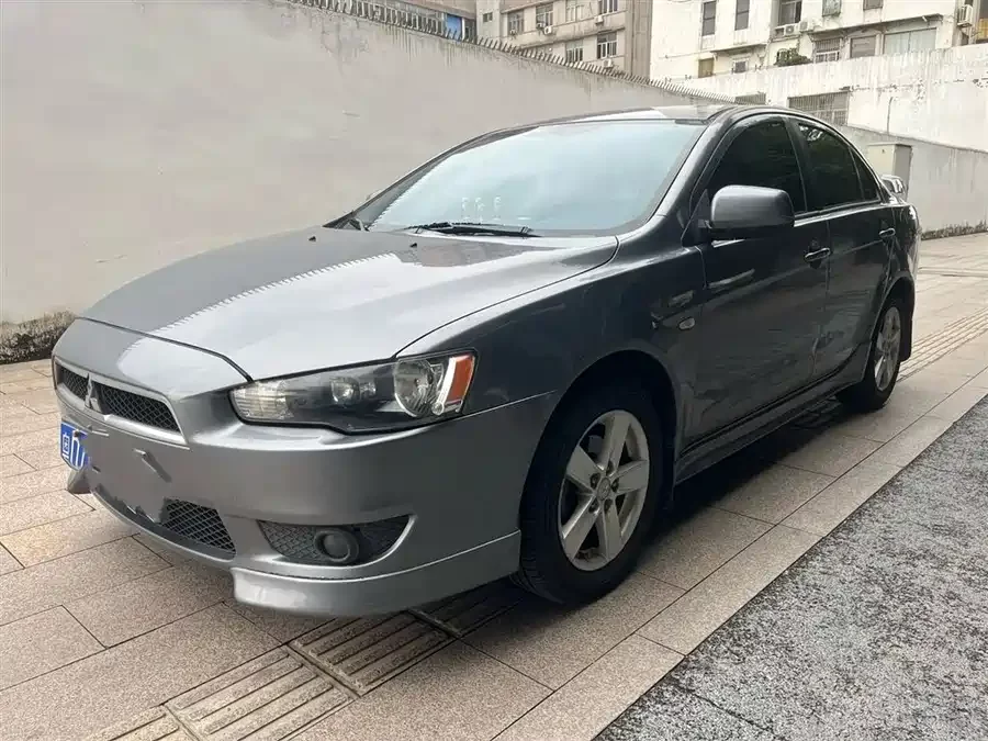 Mitsubishi Wing God