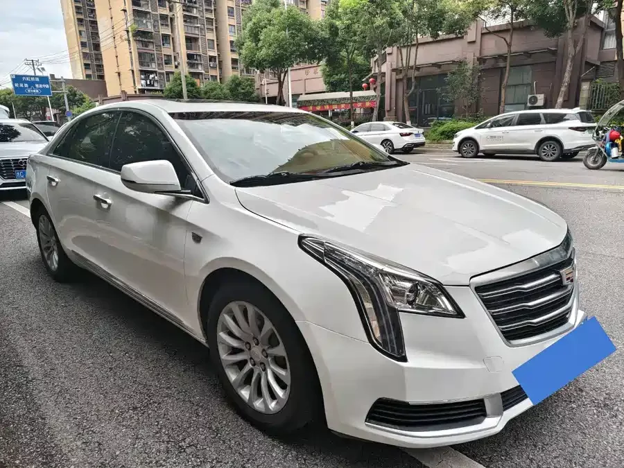 Cadillac XTS
