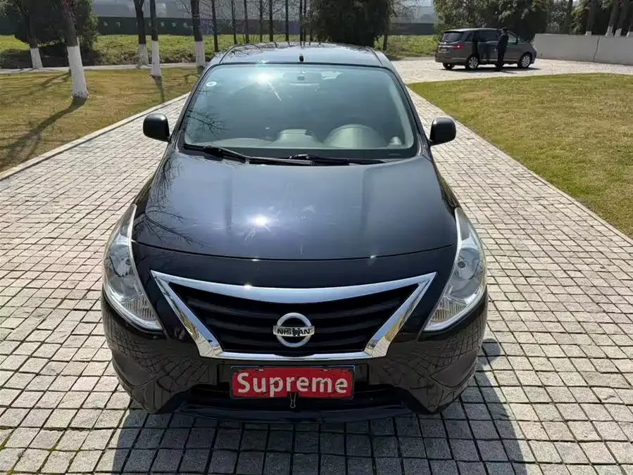 Nissan Sunny