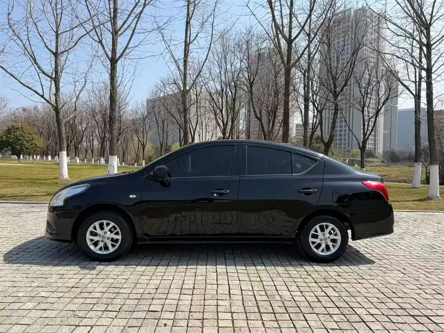 Nissan Sunny