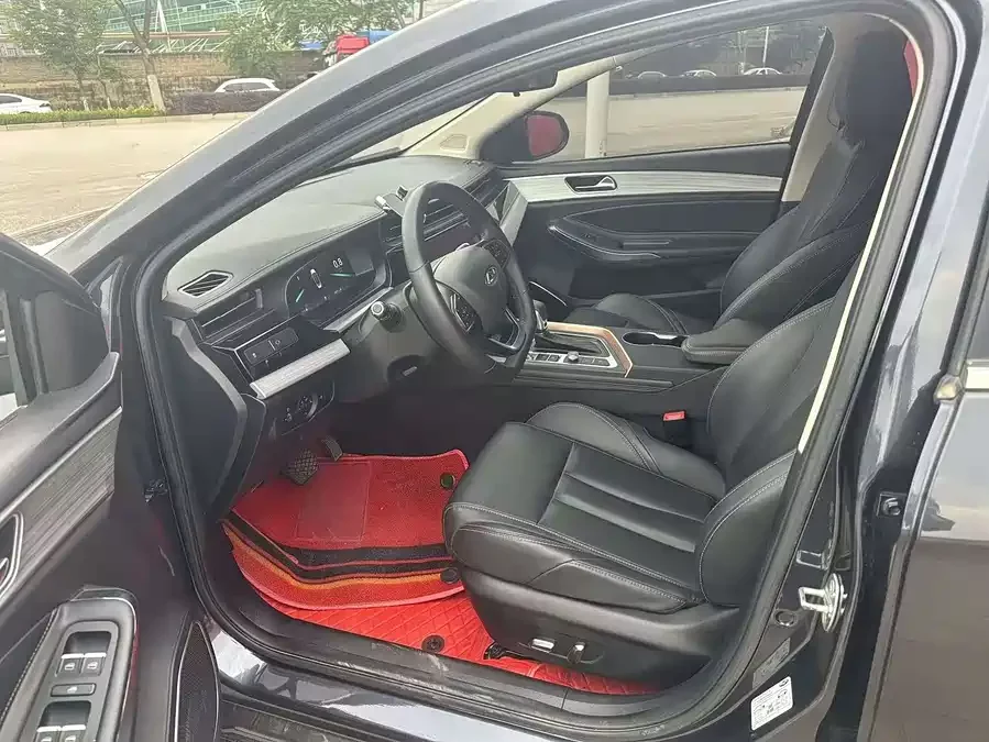 Omoda S5